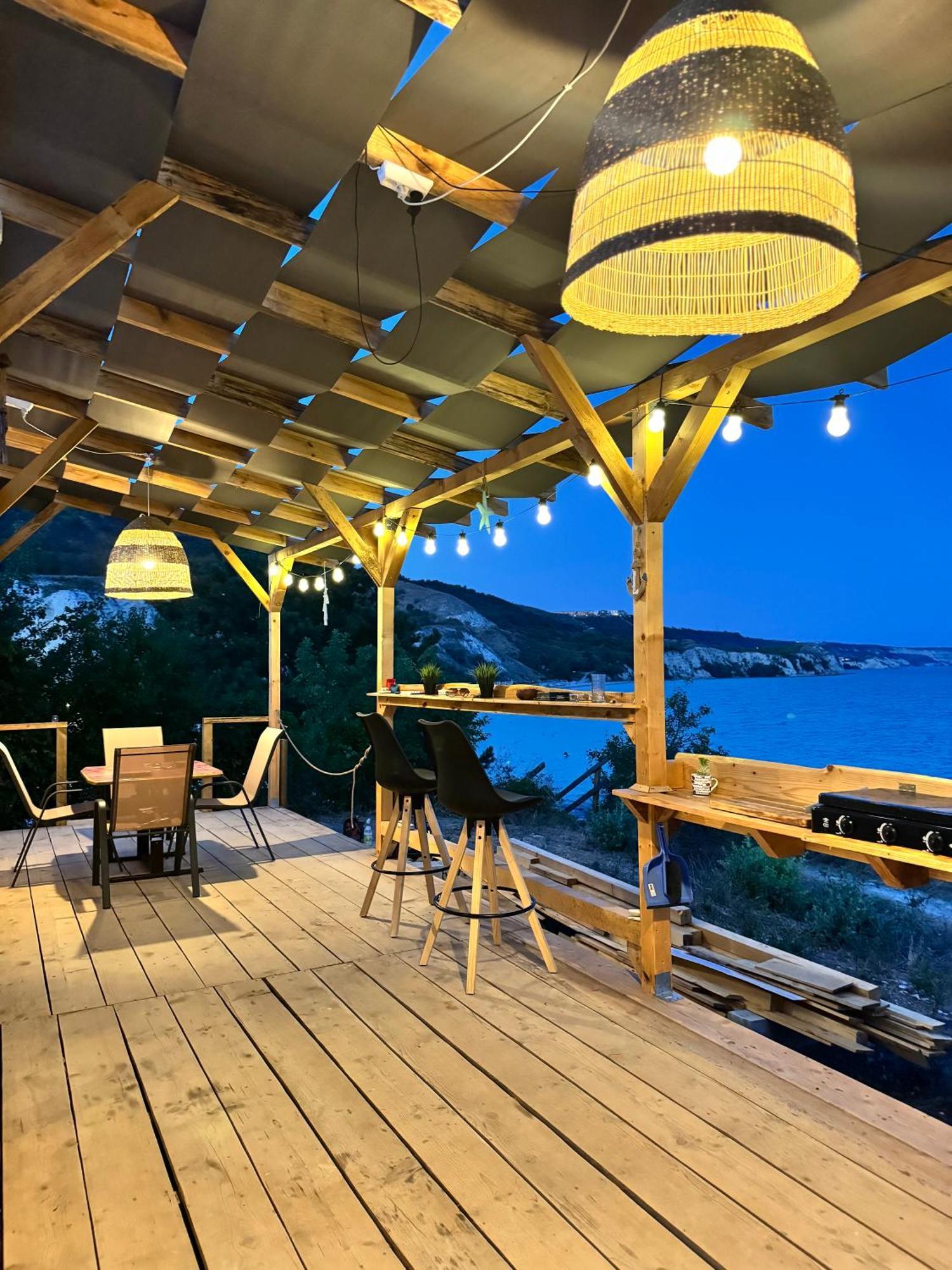 Karavana Tropicana Варна Екстериор снимка
